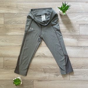 Under Armour | Cropped Leggings